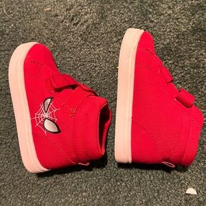 Spiderman Toddler Velcro Hightop Sneaker, Size 7